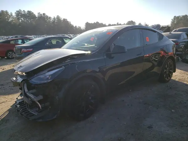 7SAYGAEE2PF928254 2023 TESLA MODEL Y - Image 1