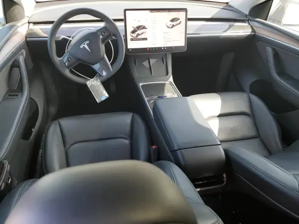 7SAYGAEE2PF943904 2023 TESLA MODEL Y - Image 8