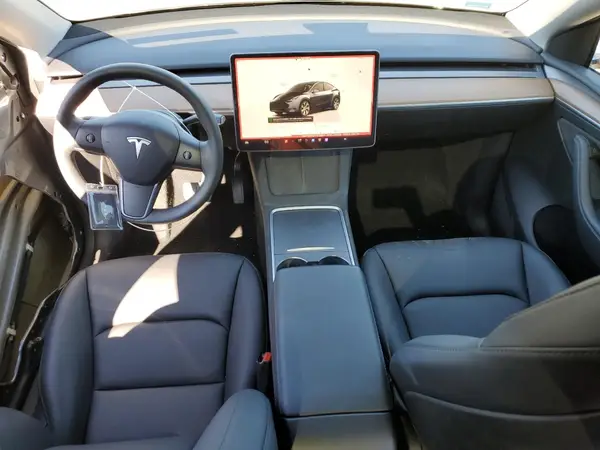 7SAYGAEE2PF978863 2023 TESLA MODEL Y - Image 8