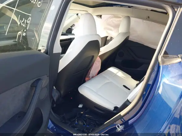 7SAYGAEE2RF048271 2024 TESLA MODEL Y - Image 8