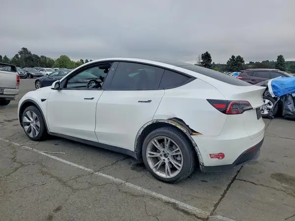 7SAYGAEE2RF054149 2024 TESLA MODEL Y - Image 2