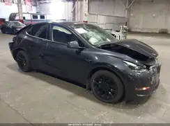 7SAYGAEE2RF071436 2024 TESLA MODEL Y