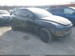 7SAYGAEE2RF103401 2024 TESLA MODEL Y