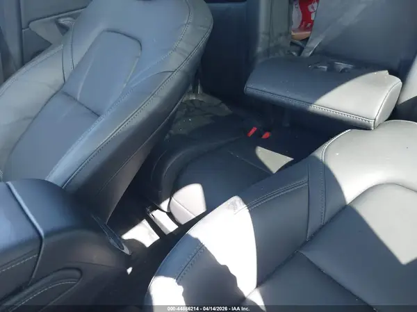 7SAYGAEE2RF131764 2024 TESLA MODEL Y - Image 8