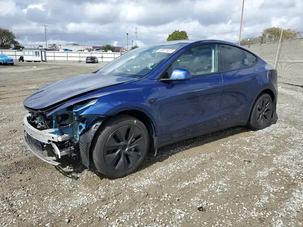 7SAYGAEE2RF170161 2024 TESLA MODEL Y - Image 1