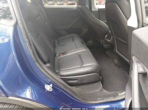 7SAYGAEE2RF183282 2024 TESLA MODEL Y - Image 8