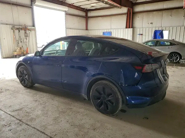 7SAYGAEE2RF211789 2024 TESLA MODEL Y - Image 2