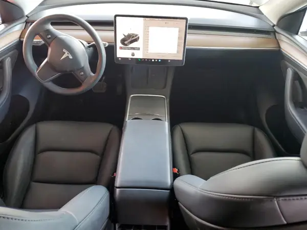 7SAYGAEE2RF212375 2024 TESLA MODEL Y - Image 8