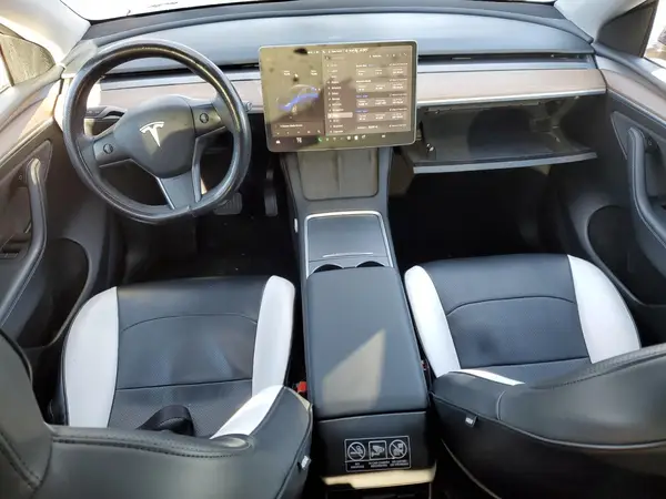 7SAYGAEE2RF981359 2024 TESLA MODEL Y - Image 8