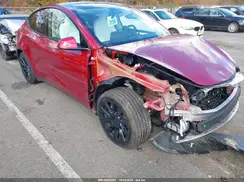 7SAYGAEE2SF254390 2025 TESLA MODEL Y