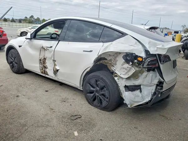 7SAYGAEE2SF299054 2025 TESLA MODEL Y - Image 2