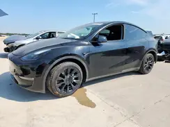 7SAYGAEE2SF302261 2025 TESLA MODEL Y