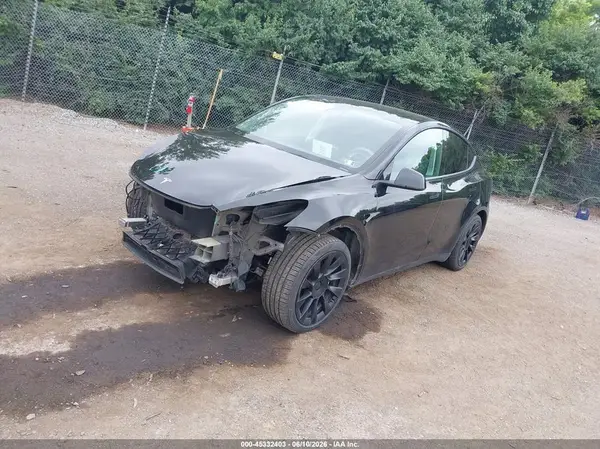 7SAYGAEE3NF314147 2022 TESLA MODEL Y - Image 2