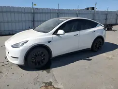 7SAYGAEE3NF337864 2022 TESLA MODEL Y