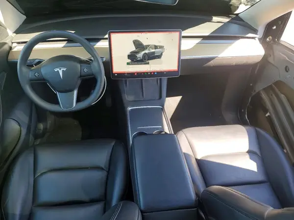 7SAYGAEE3NF364935 2022 TESLA MODEL Y - Image 8
