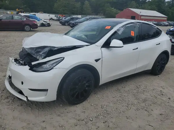 7SAYGAEE3NF412496 2022 TESLA MODEL Y - Image 1