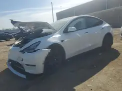 7SAYGAEE3NF416838 2022 TESLA MODEL Y