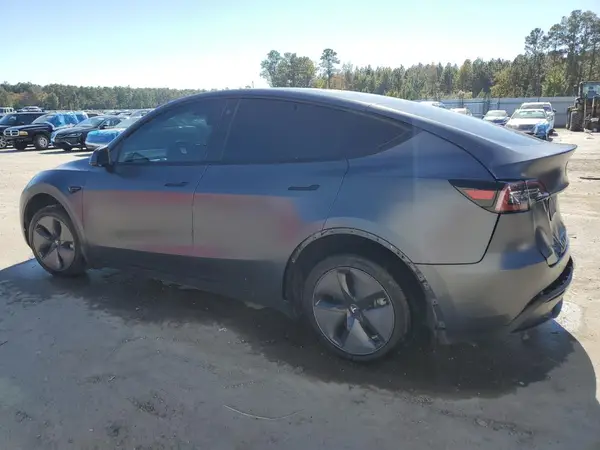 7SAYGAEE3NF516809 2022 TESLA MODEL Y - Image 2