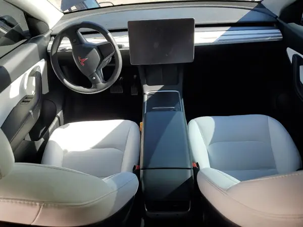 7SAYGAEE3NF516809 2022 TESLA MODEL Y - Image 8