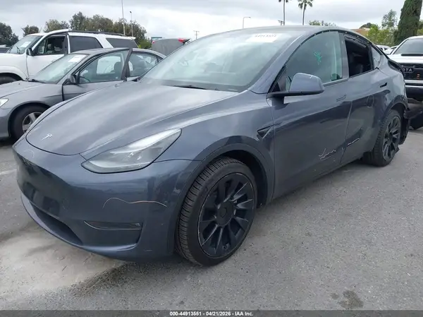 7SAYGAEE3NF535022 2022 TESLA MODEL Y - Image 2