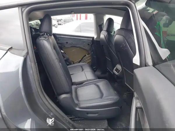 7SAYGAEE3NF535022 2022 TESLA MODEL Y - Image 8