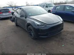 7SAYGAEE3NF537420 2022 TESLA MODEL Y