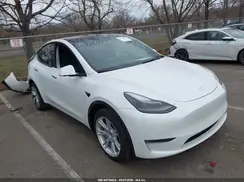 7SAYGAEE3NF544920 2022 TESLA MODEL Y
