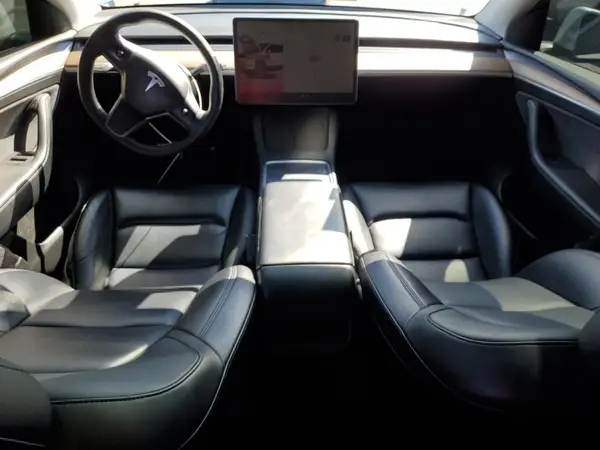 7SAYGAEE3PF590055 2023 TESLA MODEL Y - Image 8