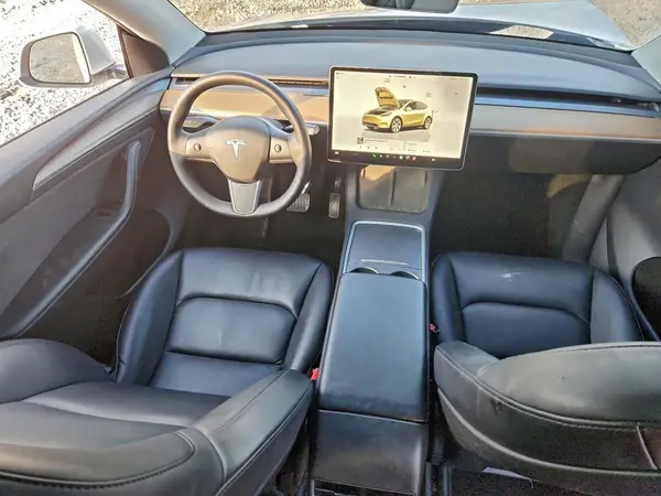 7SAYGAEE3PF612524 2023 TESLA MODEL Y - Image 8