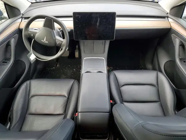 7SAYGAEE3PF666552 2023 TESLA MODEL Y - Image 8