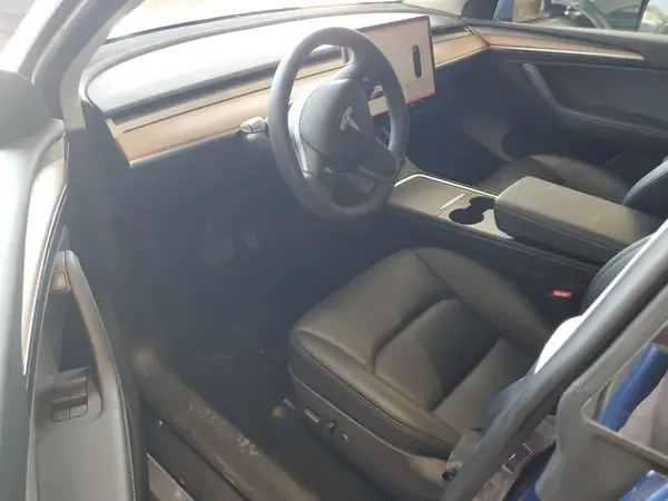 7SAYGAEE3PF689653 2023 TESLA MODEL Y - Image 8