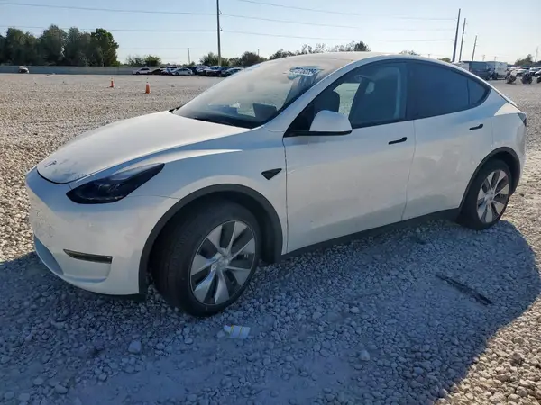 7SAYGAEE3PF700733 2023 TESLA MODEL Y - Image 1