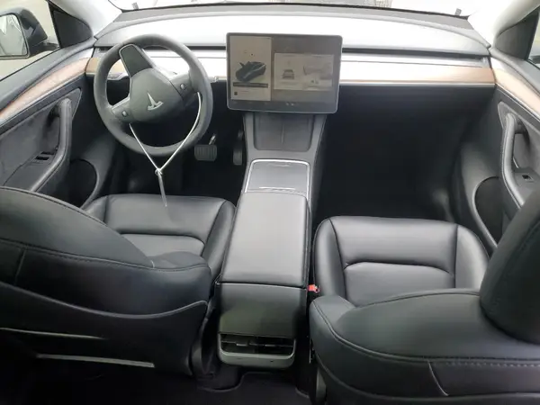 7SAYGAEE3PF712185 2023 TESLA MODEL Y - Image 8