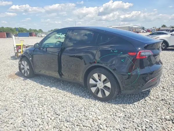 7SAYGAEE3PF770202 2023 TESLA MODEL Y - Image 2