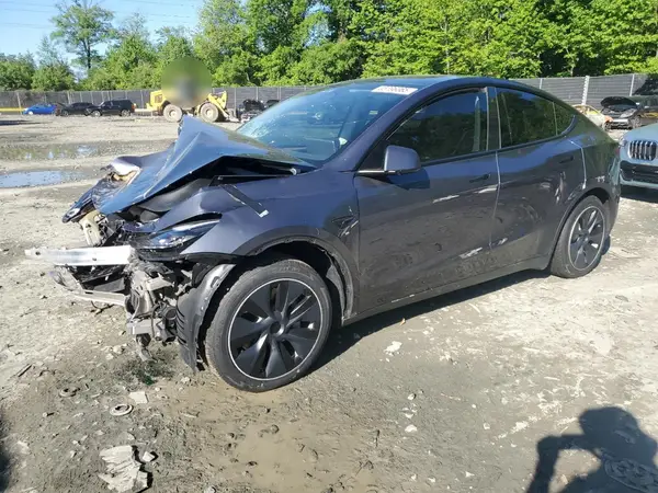 7SAYGAEE3PF772614 2023 TESLA MODEL Y - Image 1