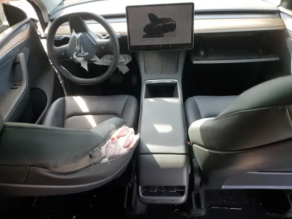 7SAYGAEE3PF805224 2023 TESLA MODEL Y - Image 8