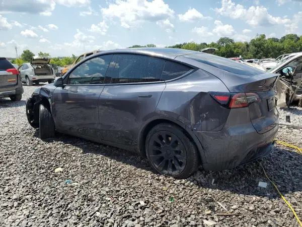 7SAYGAEE3PF805675 2023 TESLA MODEL Y - Image 2