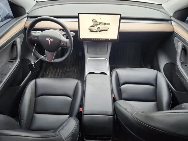 7SAYGAEE3PF840944 2023 TESLA MODEL Y - Image 8