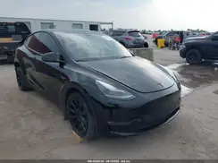 7SAYGAEE3PF878917 2023 TESLA MODEL Y