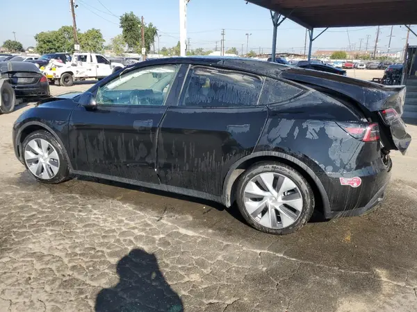 7SAYGAEE3PF903721 2023 TESLA MODEL Y - Image 2