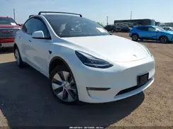 7SAYGAEE3PF915738 2023 TESLA MODEL Y