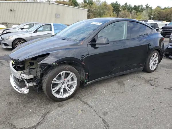 7SAYGAEE3PF922785 2023 TESLA MODEL Y - Image 1