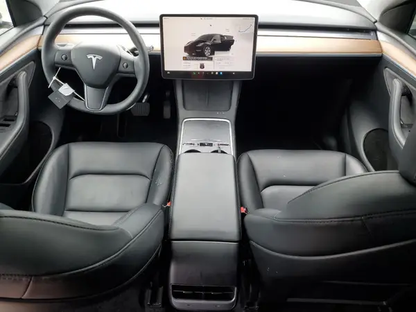 7SAYGAEE3PF922785 2023 TESLA MODEL Y - Image 8