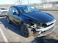 7SAYGAEE3PF925928 2023 TESLA MODEL Y