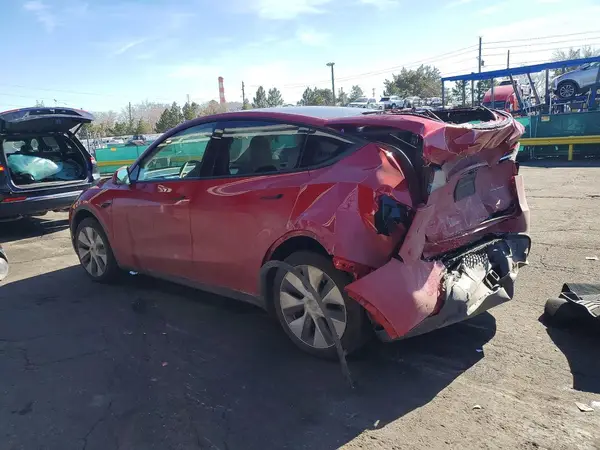 7SAYGAEE3PF964020 2023 TESLA MODEL Y - Image 2