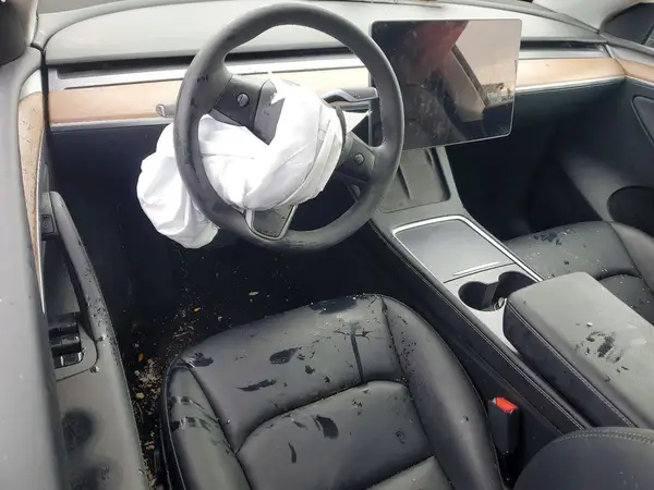 7SAYGAEE3PF965006 2023 TESLA MODEL Y - Image 8