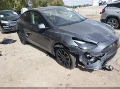 7SAYGAEE3PF970223 2023 TESLA MODEL Y