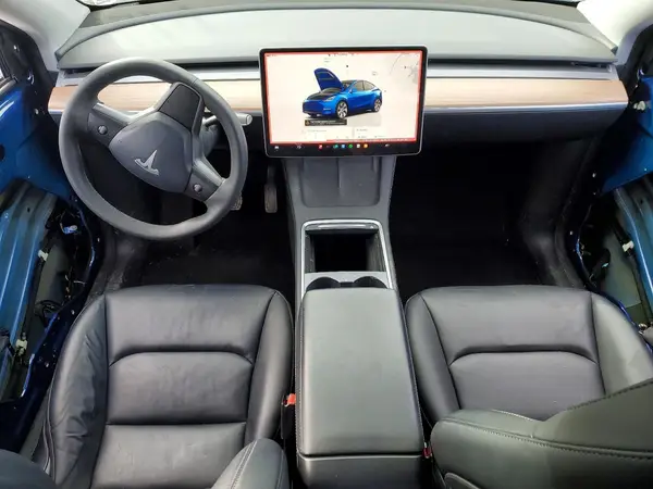7SAYGAEE3PF971968 2023 TESLA MODEL Y - Image 8