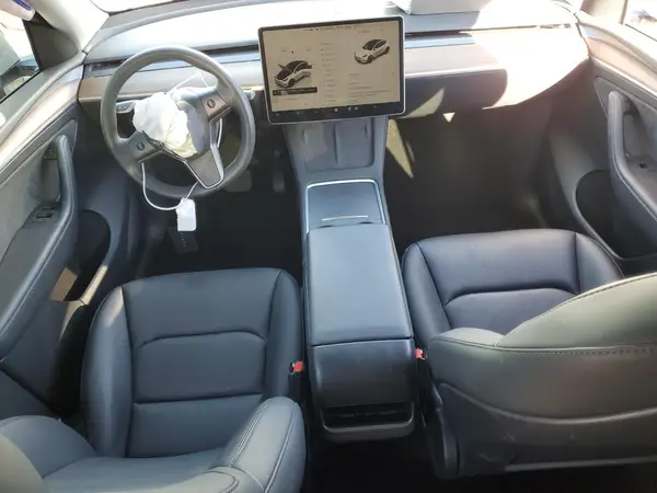 7SAYGAEE3PF977334 2023 TESLA MODEL Y - Image 8