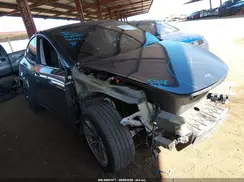 7SAYGAEE3PF980282 2023 TESLA MODEL Y